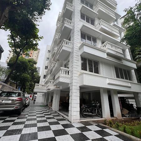 White House By Maxxvalue Service Apartments Bandra 뭄바이 외부 사진
