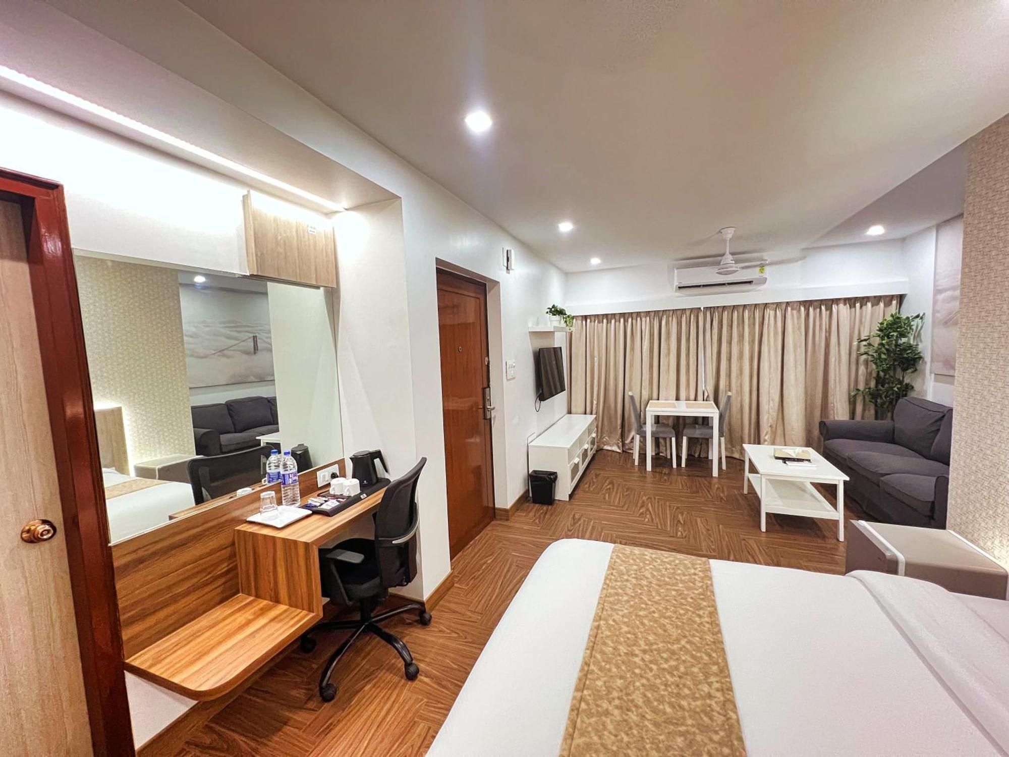 White House By Maxxvalue Service Apartments Bandra 뭄바이 외부 사진
