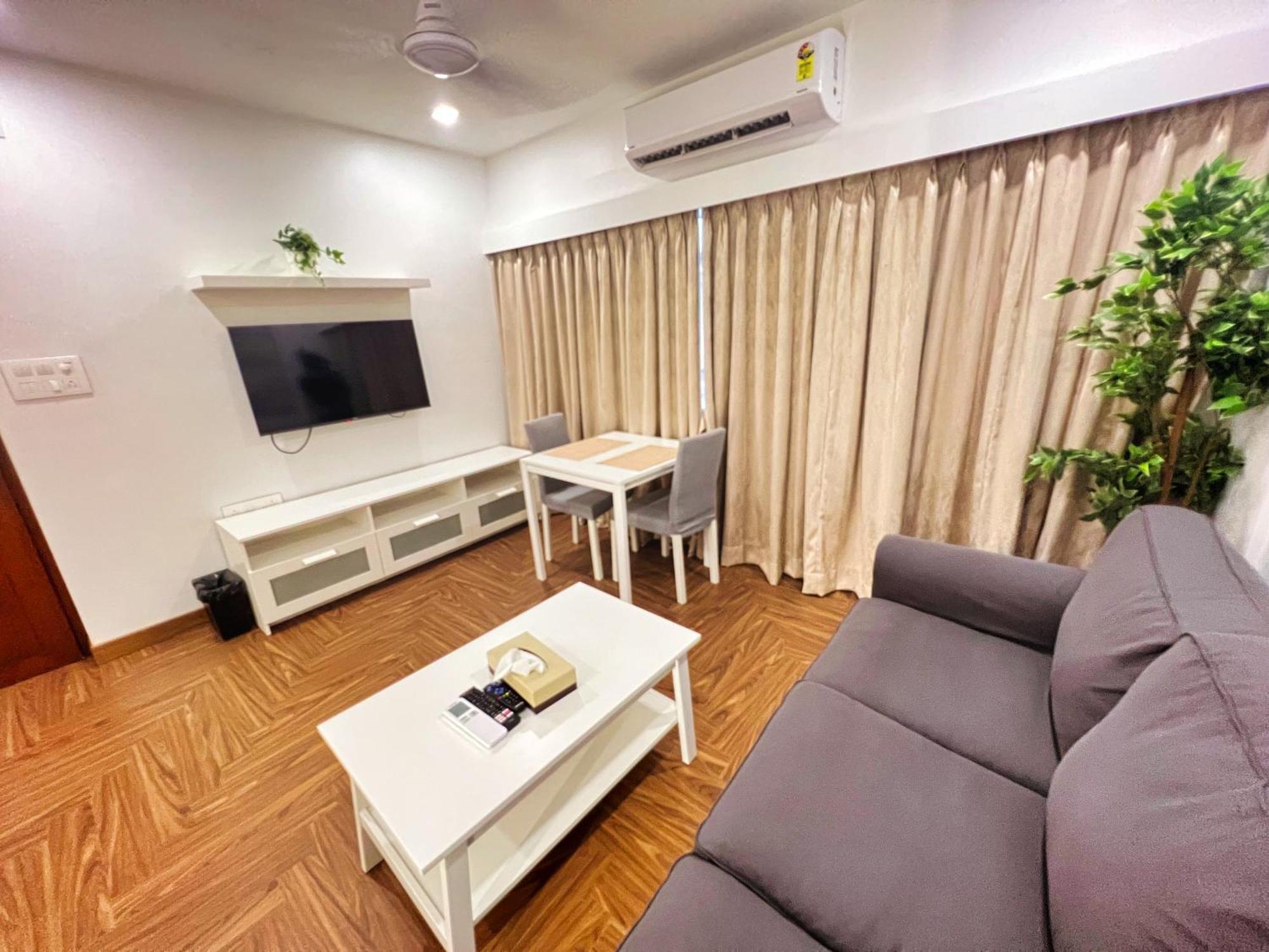 White House By Maxxvalue Service Apartments Bandra 뭄바이 외부 사진