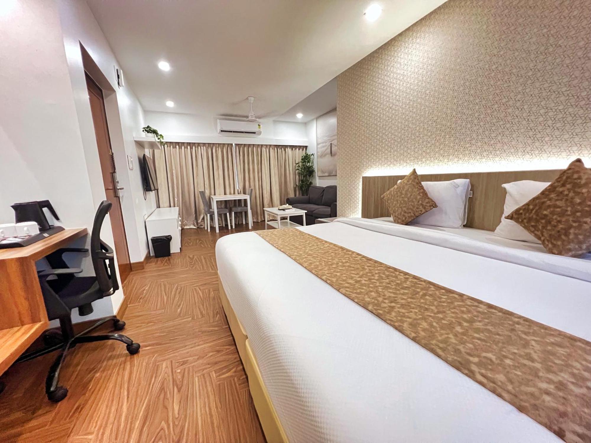 White House By Maxxvalue Service Apartments Bandra 뭄바이 외부 사진