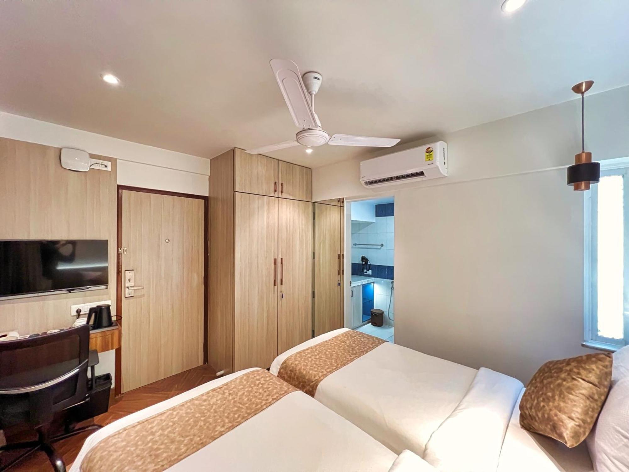 White House By Maxxvalue Service Apartments Bandra 뭄바이 외부 사진