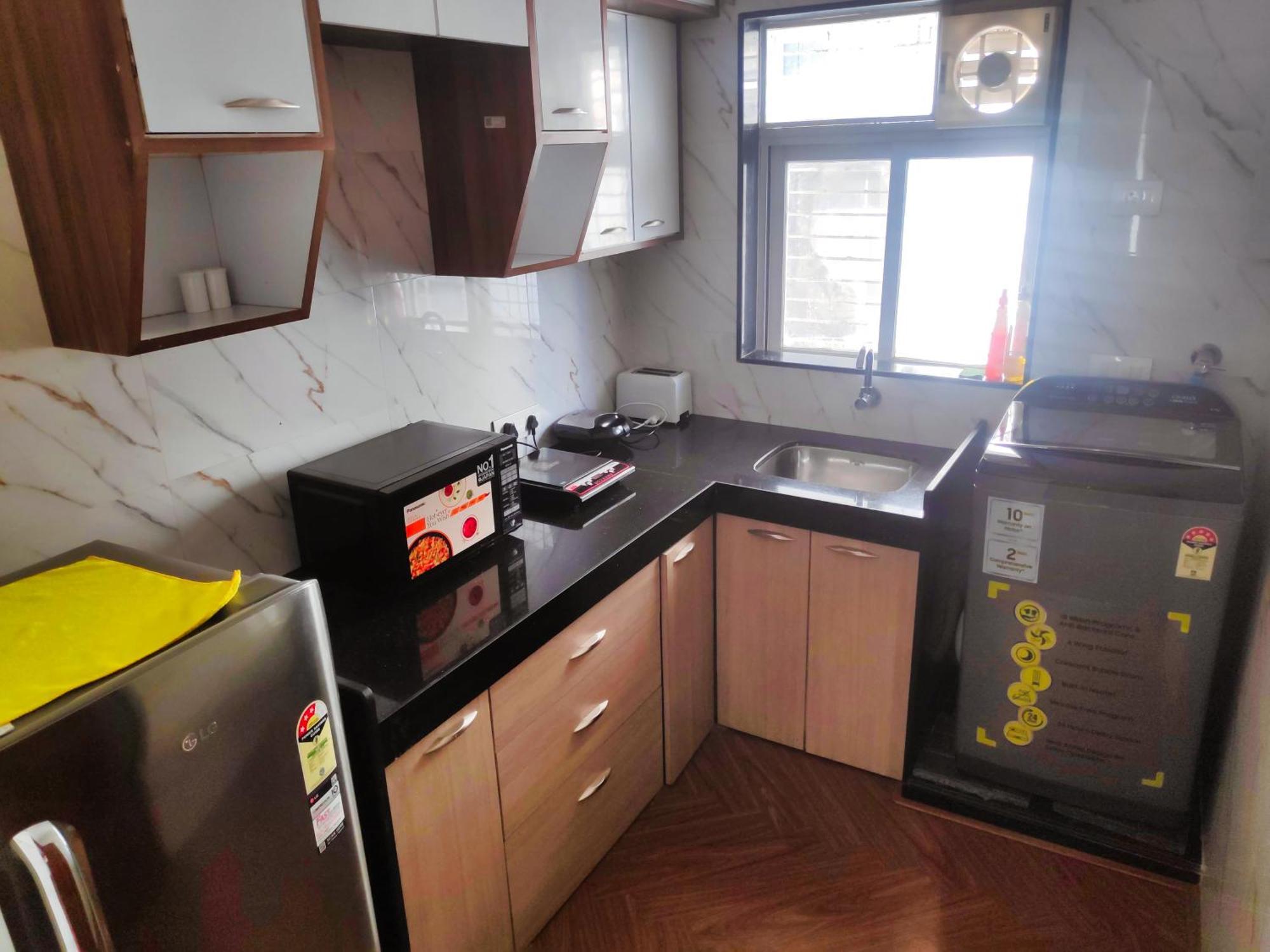 White House By Maxxvalue Service Apartments Bandra 뭄바이 외부 사진
