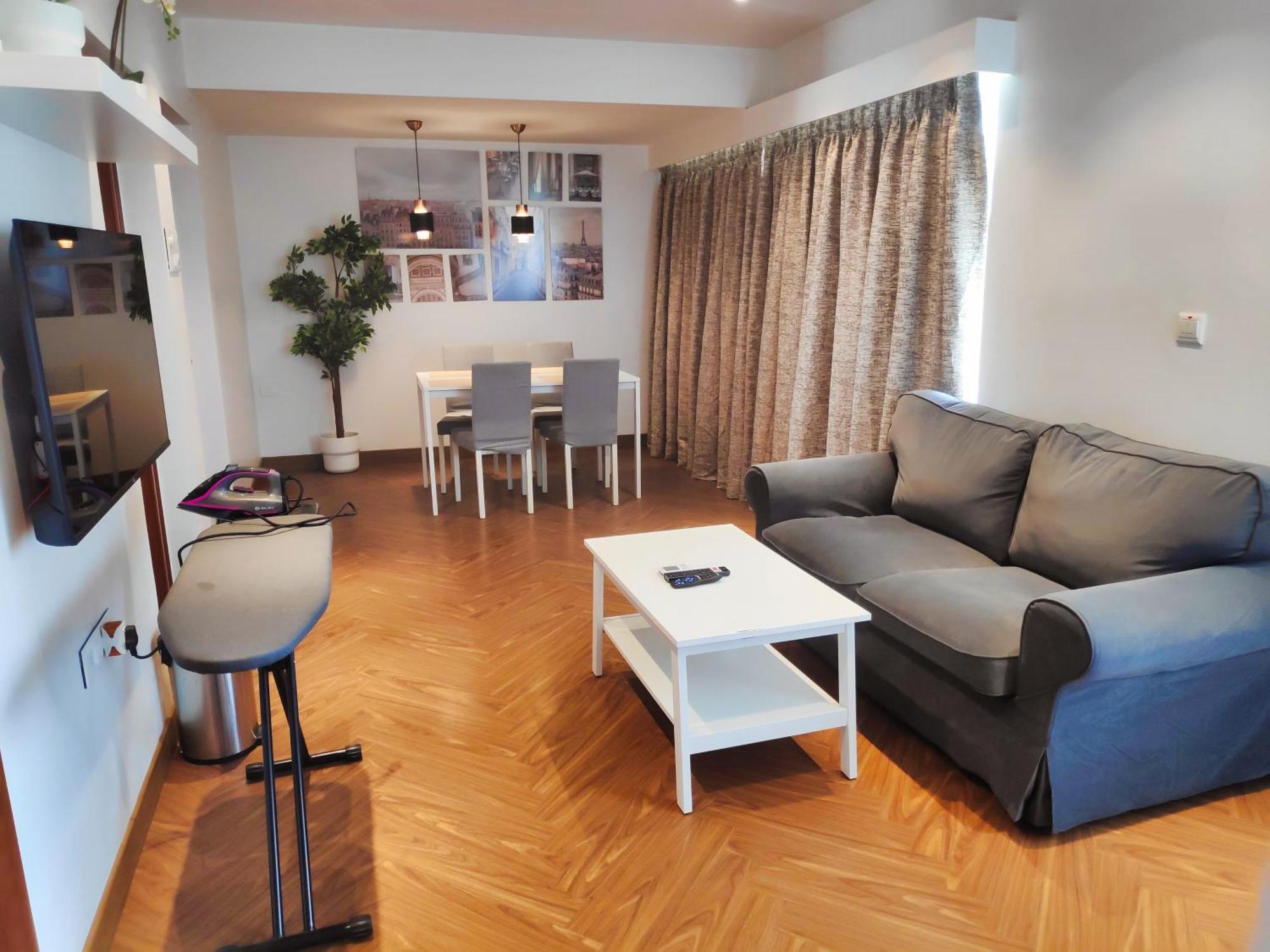 White House By Maxxvalue Service Apartments Bandra 뭄바이 외부 사진