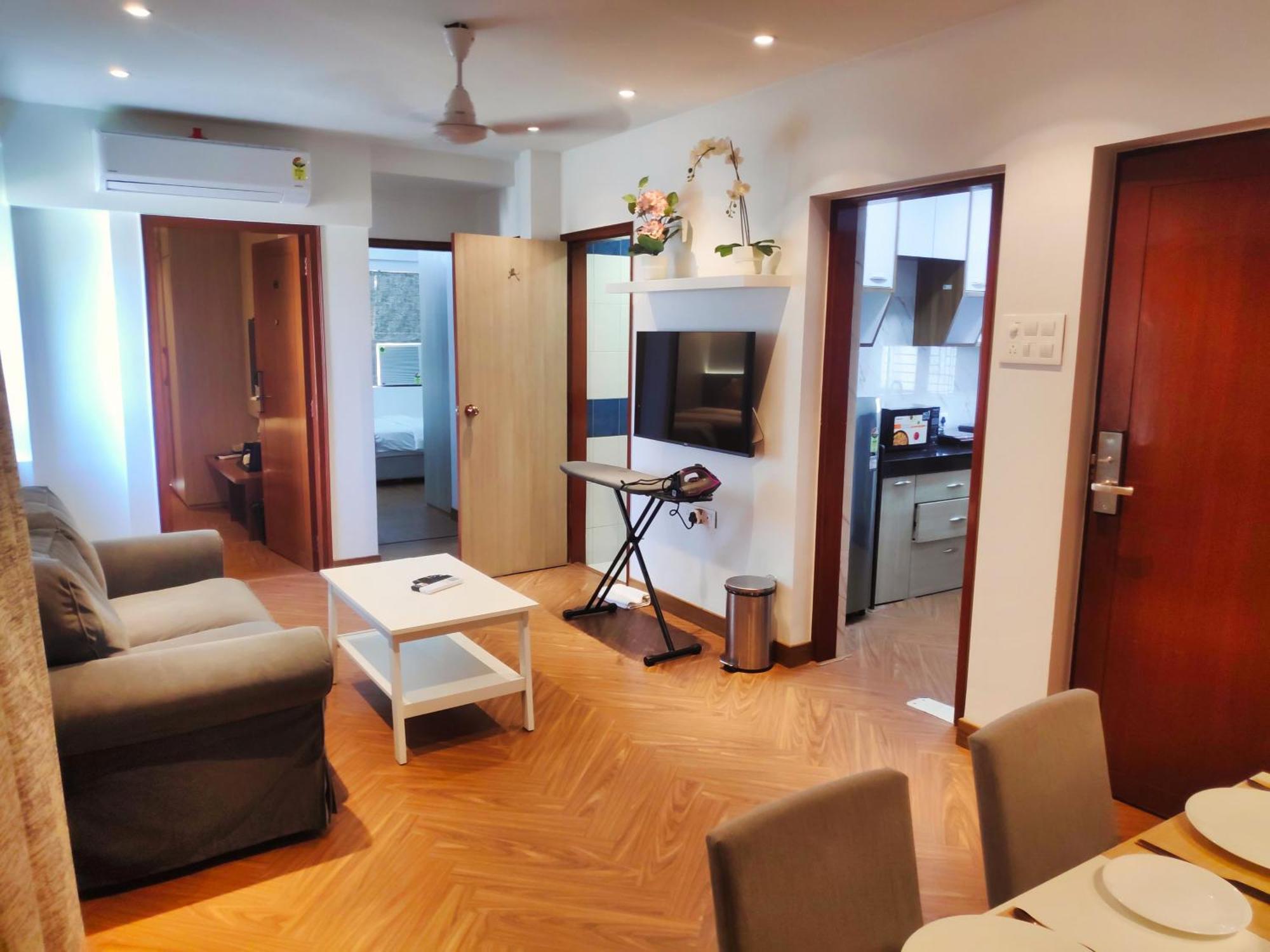 White House By Maxxvalue Service Apartments Bandra 뭄바이 외부 사진