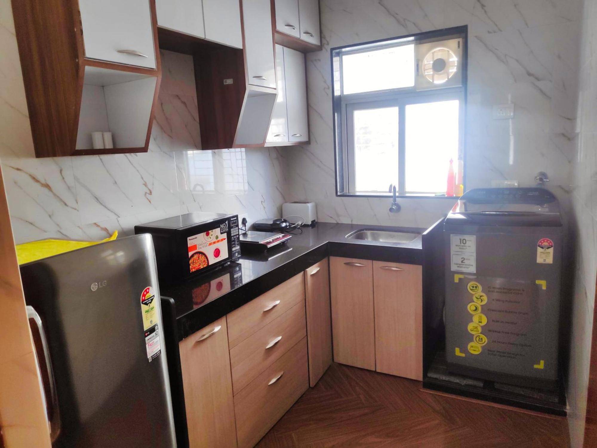 White House By Maxxvalue Service Apartments Bandra 뭄바이 외부 사진